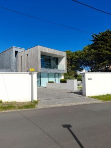 Entrance-and-exteriors-1